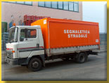 SCRITTE SU TELONI